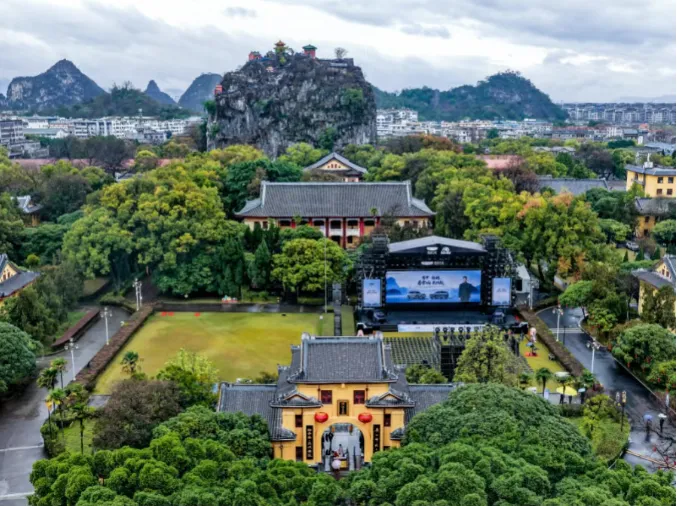 秀甲桂林·星耀王城|靖江王府X吉利新车发布会圆满落幕